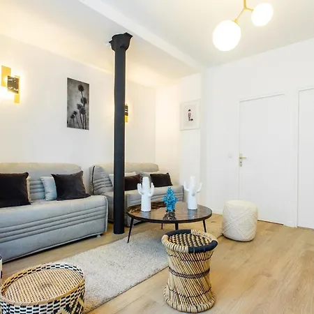 Cmg Bon Marche Leroux G Apartment *